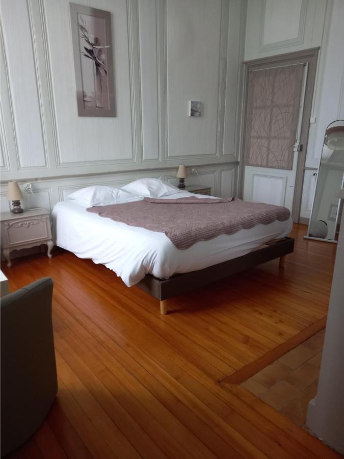 Le Chateau De Buchy Buchy  Dış mekan fotoğraf